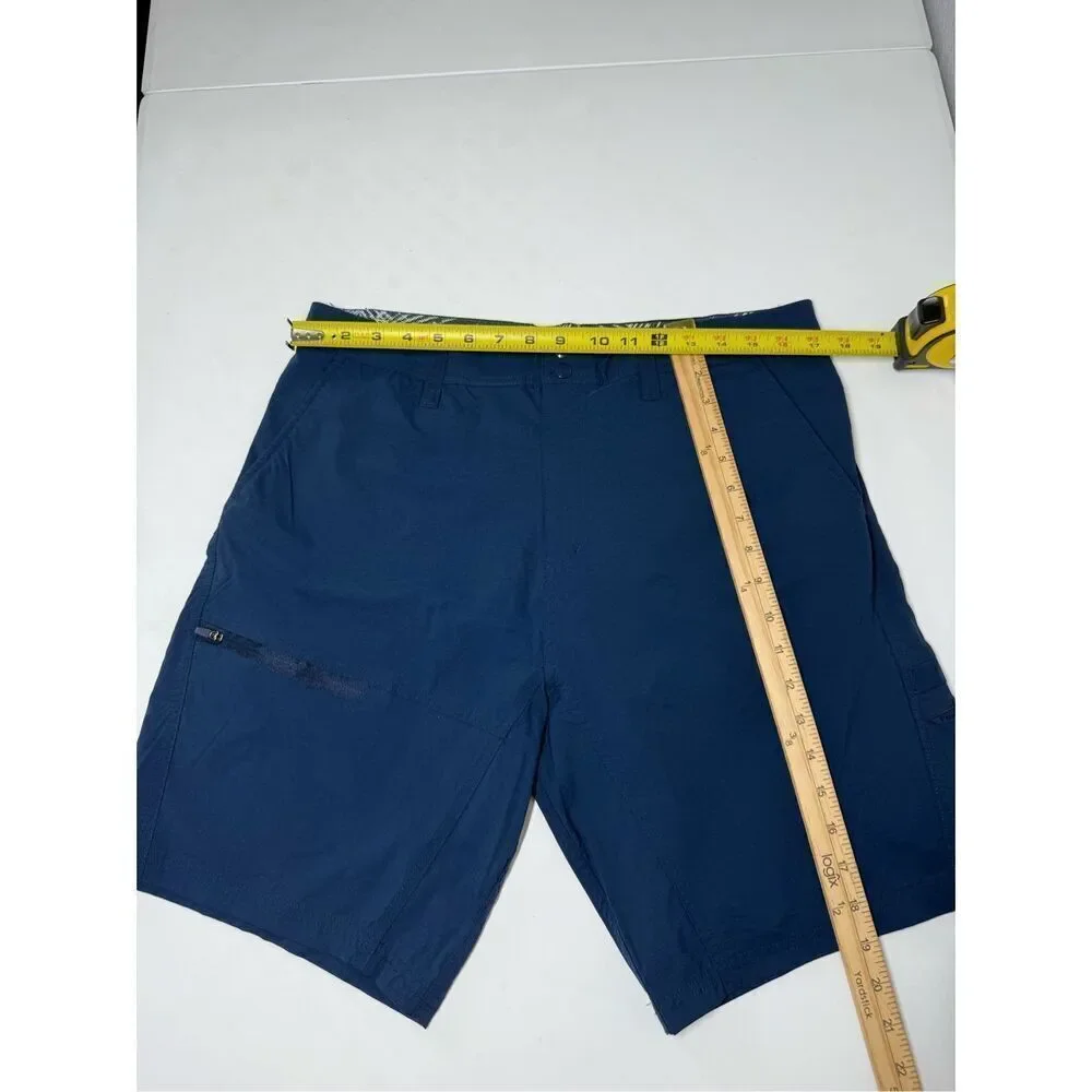 Reel Life Men's Size M Blue Cargo  Fishing Shorts